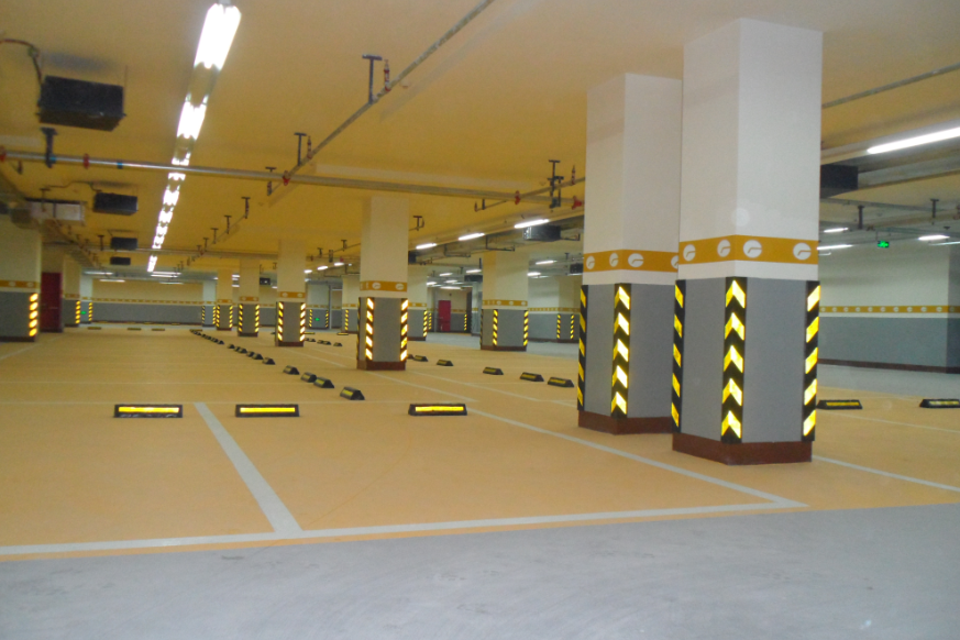 青島遠雄國際廣場停車場